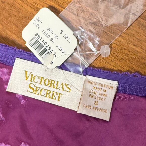 Victoria's Secret Gold Label PJ Set Purple Short Sleeve Size Small- NWT - Picture 3 of 9